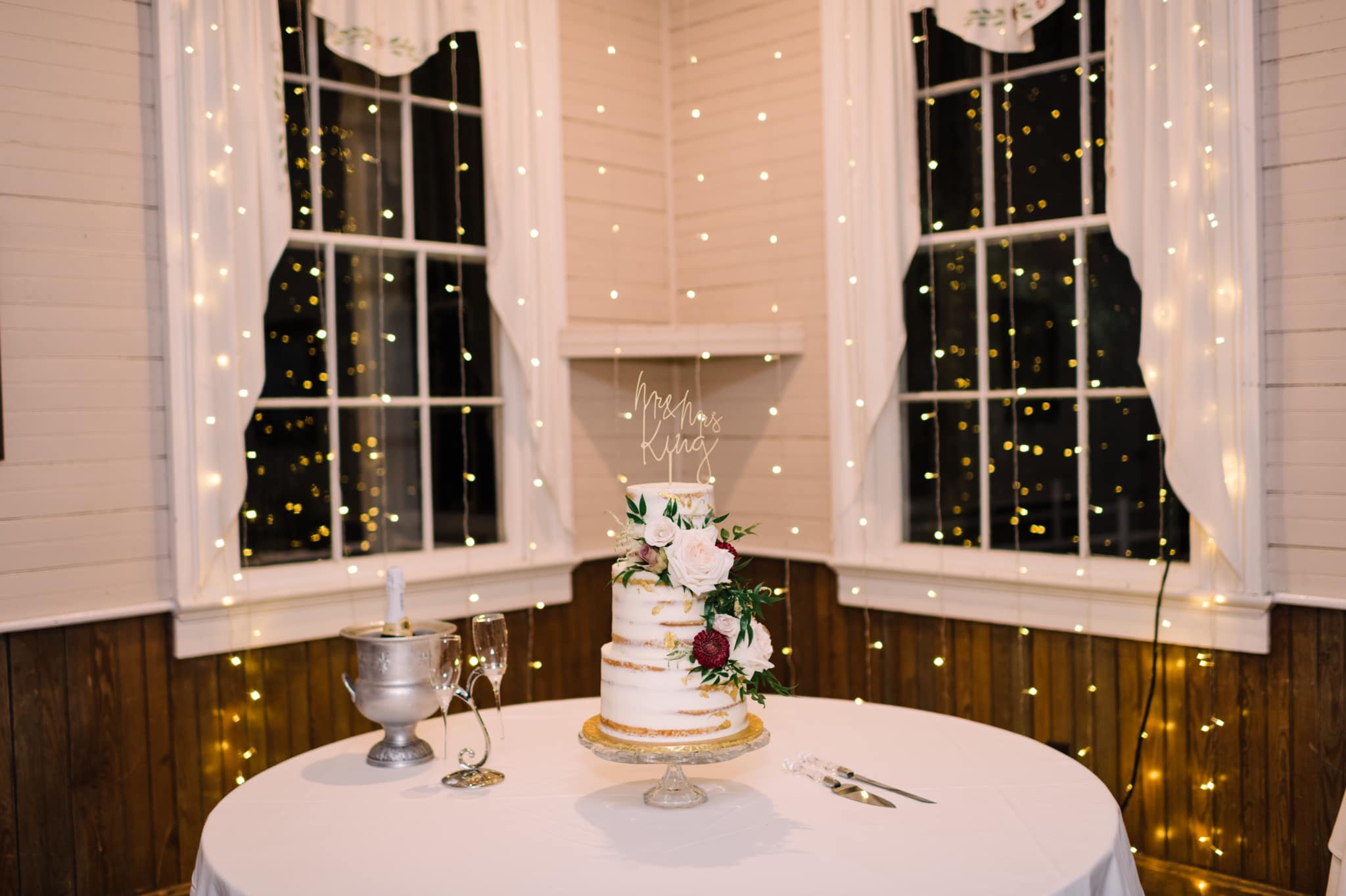 Southern charm and elegance showcased in the wedding venue at Cabin & Courtyard Events