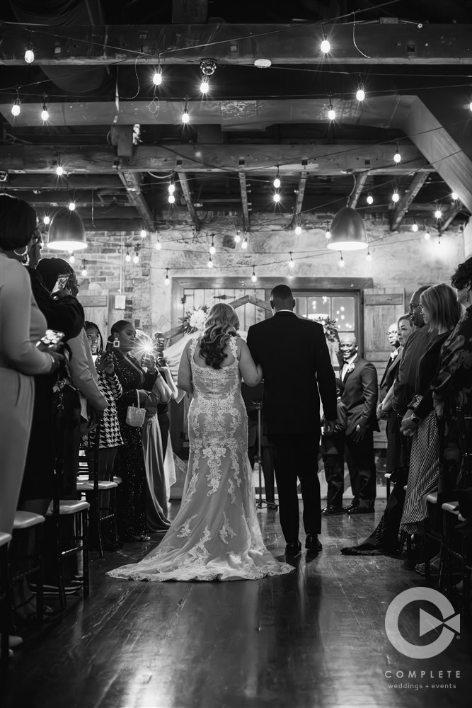 The loft at Cecelia ceremony b&w
